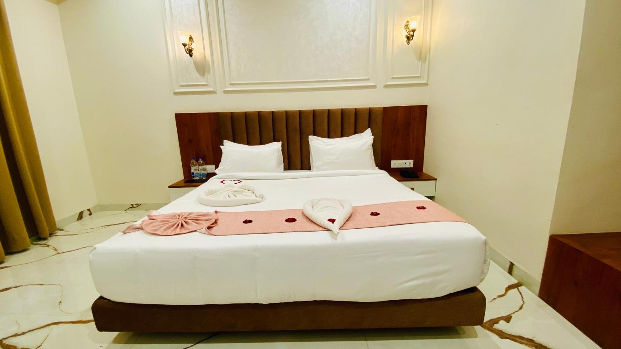 Anantara Club And Resort, Уджайн Екстериор снимка